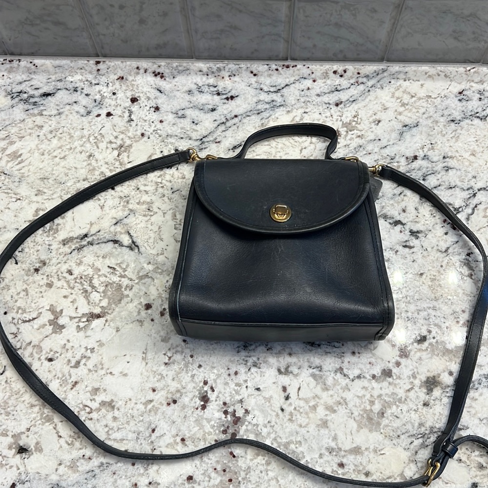 Vintage Coach Small Station Bag EUC